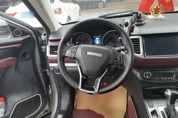 Used Haval H6 Coupe 2018 Red-Label 1.5T Automatic Two-Wheel Drive Ultra-Luxury Model Steering Wheel