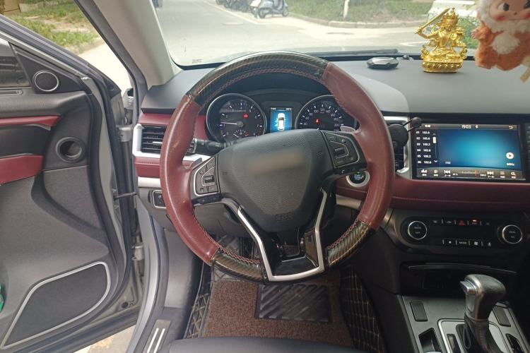 Used Haval H6 Coupe 2018 Red-Label 1.5T Automatic Two-Wheel Drive Ultra-Luxury Model Steering Wheel