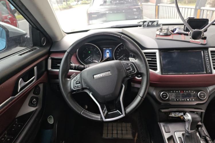 Used Haval H6 Coupe 2018 Red-Label 1.5T Automatic Two-Wheel Drive Ultra-Luxury Model Steering Wheel