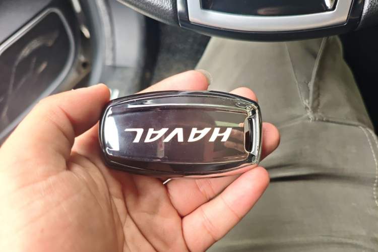 Used Haval H6 Coupe 2018 Red-Label 1.5T Automatic Two-Wheel Drive Ultra-Luxury Model Vehicle Key