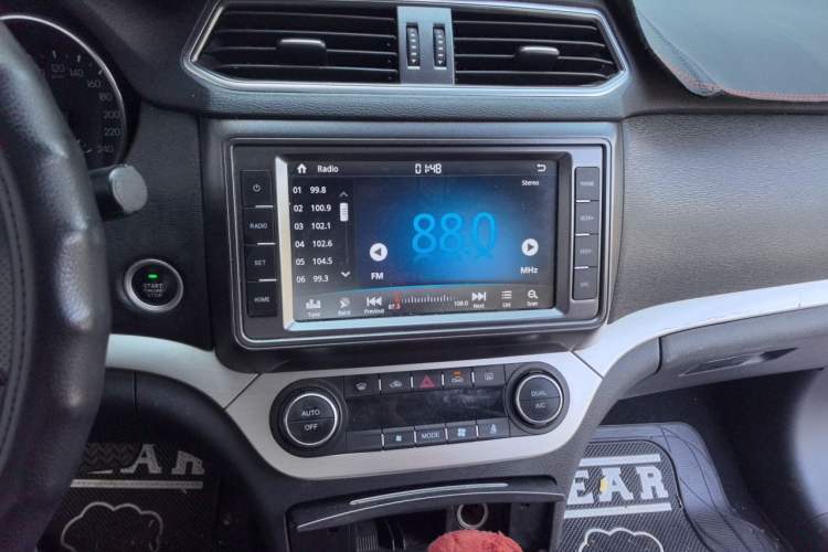 Used Haval H6 Coupe 2018 Blue Label 1.5T Automatic Two-Wheel Drive Luxury Model Audio And AC Panel