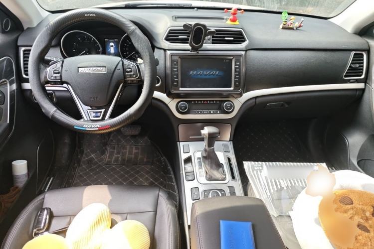 Used Haval H6 Coupe 2018 Blue Label 1.5T Automatic Two-Wheel Drive Luxury Model Center Console