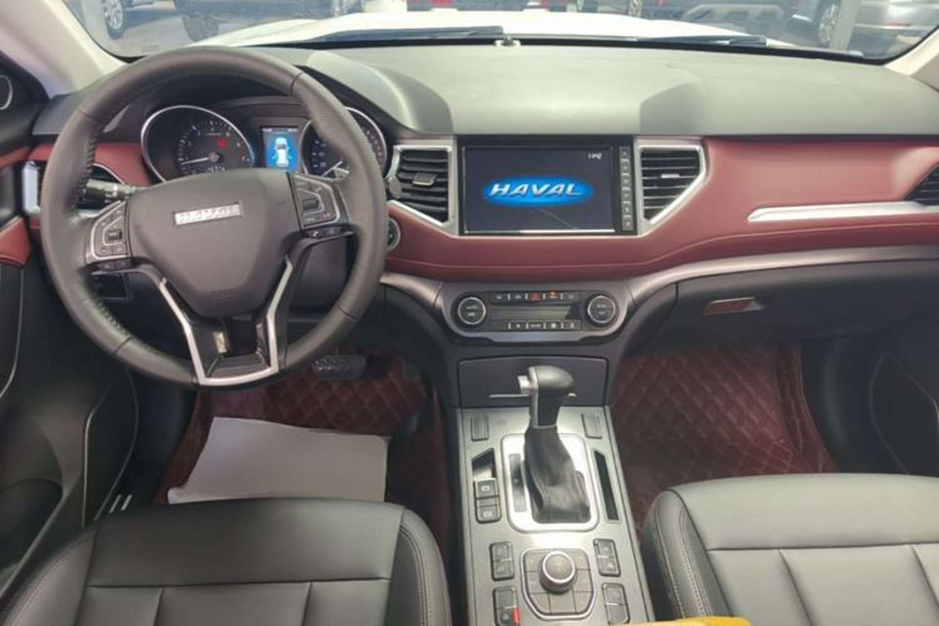 Used Haval H6 Coupe 2018 Red-Label 1.5T Automatic Two-Wheel Drive Ultra-Luxury Model Center Console