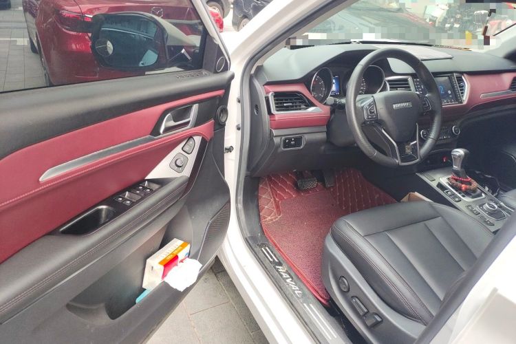 Used Haval H6 Coupe 2018 Red-Label 1.5T Automatic Two-Wheel Drive Ultra-Luxury Model Driver Seat