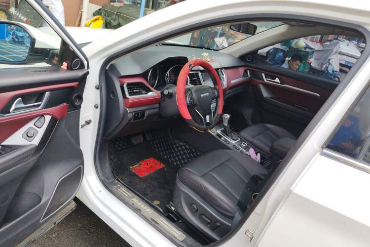 Used Haval H6 Coupe 2018 Red-Label 1.5T Automatic Two-Wheel Drive Ultra-Luxury Model Driver Seat