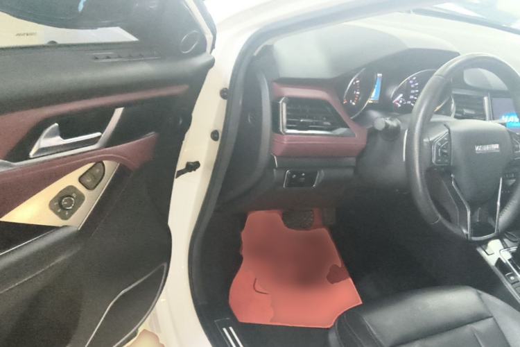 Used Haval H6 Coupe 2018 Red-Label 1.5T Automatic Two-Wheel Drive Luxury Model Driver Seat
