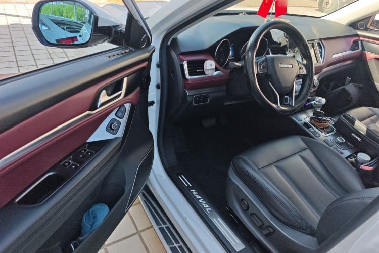 Used Haval H6 Coupe 2018 Red-Label 1.5T Automatic Two-Wheel Drive Ultra-Luxury Model Driver Seat