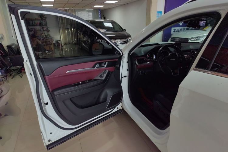 Used Haval H6 Coupe 2018 Red-Label 1.5T Automatic Two-Wheel Drive Ultra-Luxury Model Driver Seat