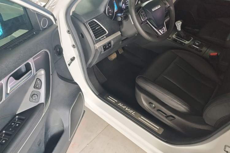 Used Haval H6 Coupe 2018 Blue Label 1.5T Automatic Two-Wheel Drive Ultra-Luxury Model Driver Seat