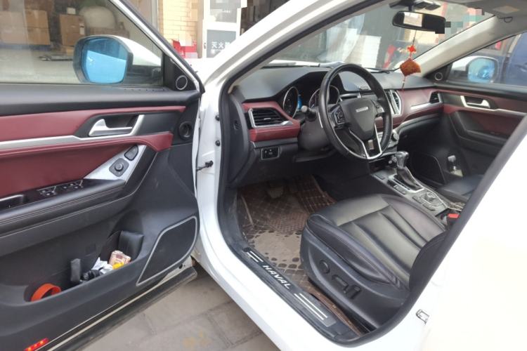 Used Haval H6 Coupe 2018 Red-Label 1.5T Automatic Two-Wheel Drive Ultra-Luxury Model Driver Seat