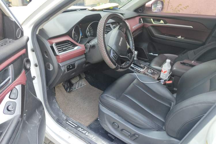 Used Haval H6 Coupe 2018 Red-Label 1.5T Automatic Two-Wheel Drive Ultra-Luxury Model Driver Seat