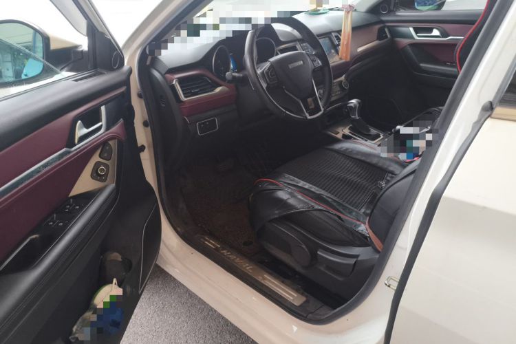 Used Haval H6 Coupe 2018 Red-Label 1.5T Automatic Two-Wheel Drive Luxury Model Driver Seat