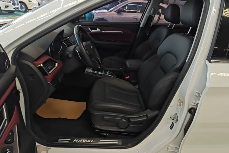 Used Haval H6 Coupe 2018 Red-Label 1.5T Automatic Two-Wheel Drive Luxury Model Driver Seat