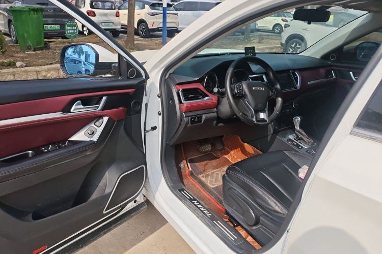 Used Haval H6 Coupe 2018 Red-Label 1.5T Automatic Two-Wheel Drive Luxury Model Driver Seat