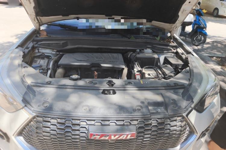 Used Haval H6 Coupe 2018 Red-Label 1.5T Automatic Two-Wheel Drive Ultra-Luxury Model Engine Bay