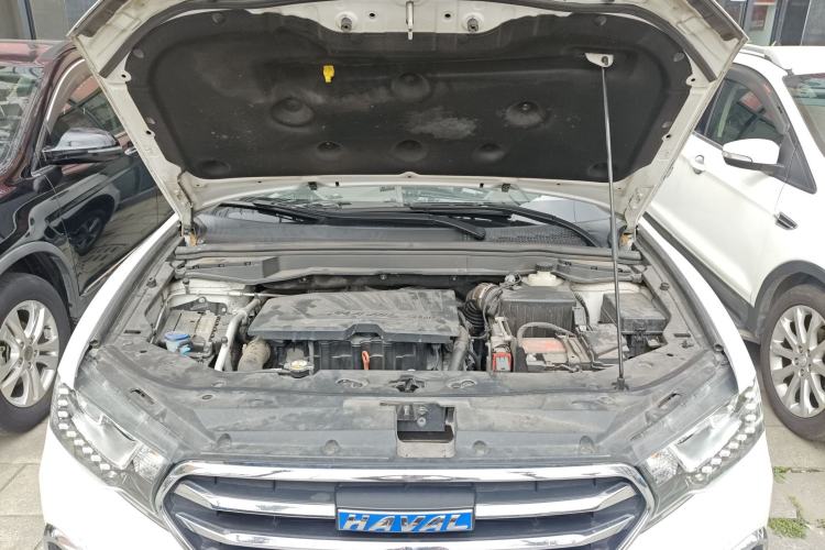 Used Haval H6 Coupe 2018 Blue Label 1.5T Automatic Two-Wheel Drive Ultra-Luxury Model Engine Bay