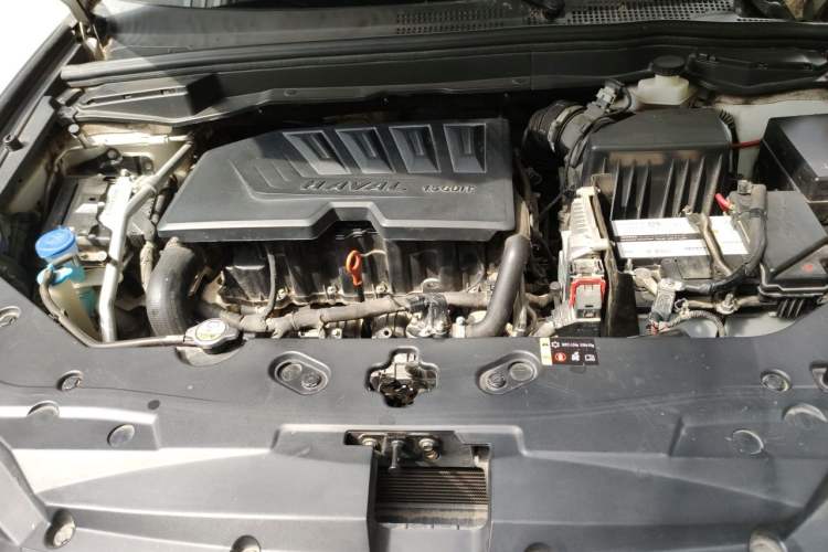 Used Haval H6 Coupe 2018 Blue Label 1.5T Automatic Two-Wheel Drive Luxury Model Engine Bay
