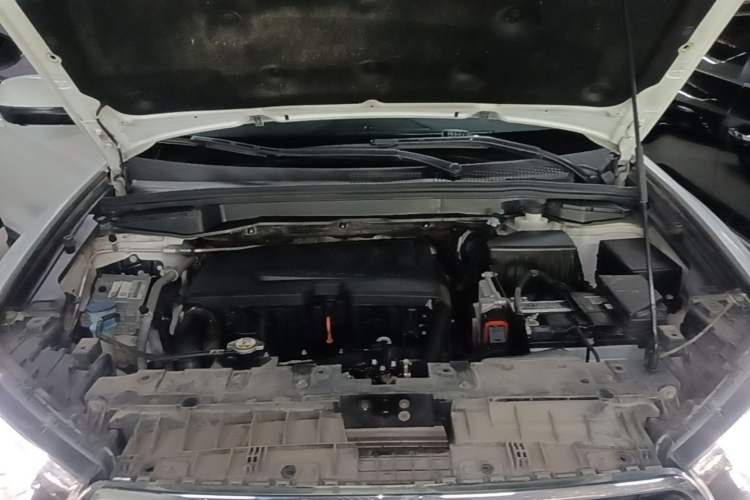 Used Haval H6 Coupe 2018 Blue Label 1.5T Automatic Two-Wheel Drive Luxury Model Engine Bay