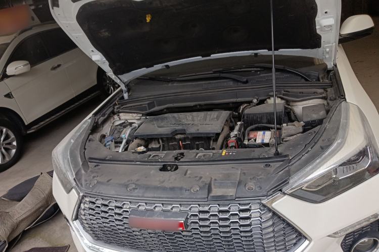 Used Haval H6 Coupe 2018 Red-Label 1.5T Automatic Two-Wheel Drive Ultra-Luxury Model Engine Bay