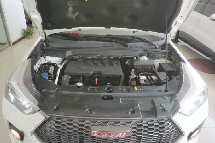 Used Haval H6 Coupe 2018 Red-Label 1.5T Automatic Two-Wheel Drive Ultra-Luxury Model Engine Bay