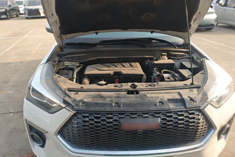 Used Haval H6 Coupe 2018 Red-Label 1.5T Automatic Two-Wheel Drive Luxury Model Engine Bay