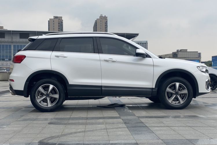 Used Haval H6 Coupe 2018 Blue Label 1.5T Automatic Two-Wheel Drive Luxury Model Exterior 2