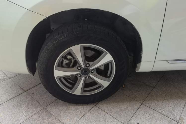 Used Haval H6 Coupe 2018 Red-Label 1.5T Automatic Two-Wheel Drive Luxury Model Exterior 2