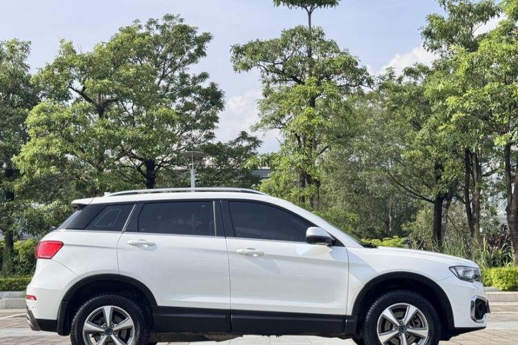 Used Haval H6 Coupe 2018 Blue Label 1.5T Automatic Two-Wheel Drive Ultra-Luxury Model Exterior 3