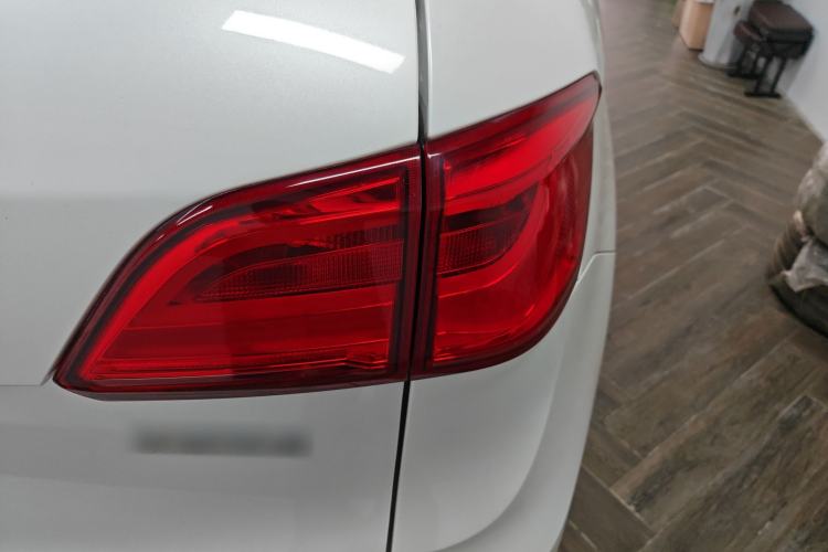 Used Haval H6 Coupe 2018 Blue Label 1.5T Automatic Two-Wheel Drive Luxury Model Exterior 3
