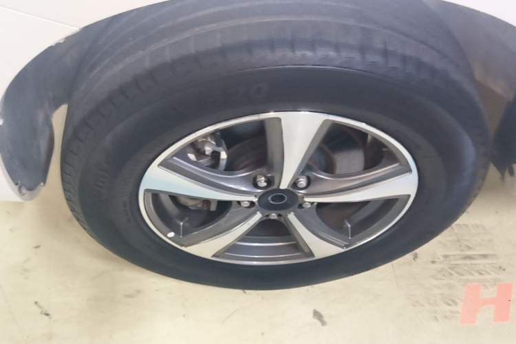 Used Haval H6 Coupe 2018 Red-Label 1.5T Automatic Two-Wheel Drive Luxury Model Exterior 4