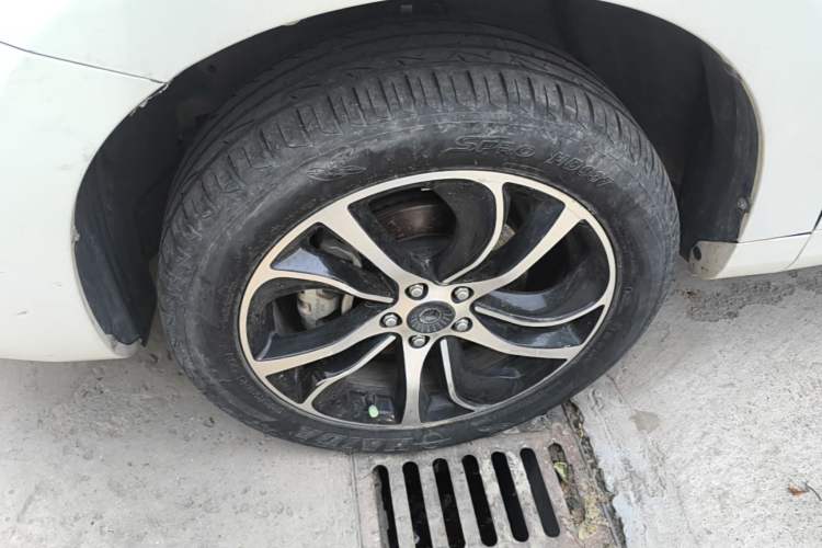 Used Haval H6 Coupe 2018 Red-Label 1.5T Automatic Two-Wheel Drive Ultra-Luxury Model Exterior 4