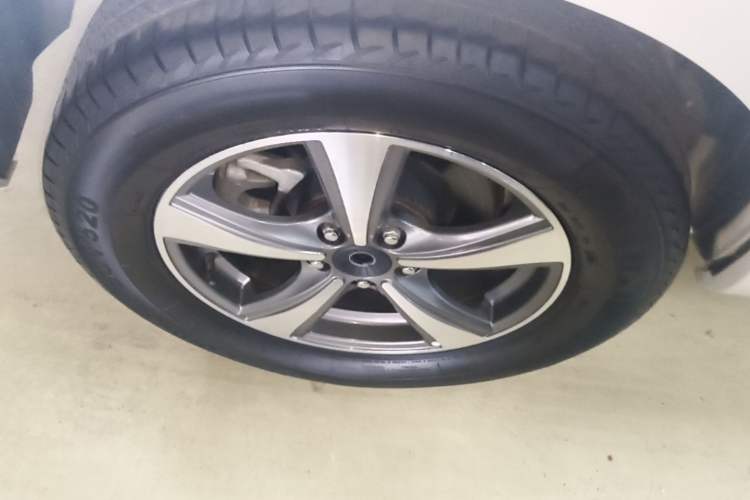 Used Haval H6 Coupe 2018 Red-Label 1.5T Automatic Two-Wheel Drive Luxury Model Exterior 5
