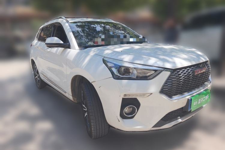 Used Haval H6 Coupe 2018 Red-Label 1.5T Automatic Two-Wheel Drive Ultra-Luxury Model Front Right 45 Deg