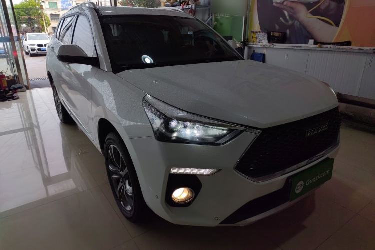 Used Haval H6 Coupe 2018 Red-Label 1.5T Automatic Two-Wheel Drive Ultra-Luxury Model Front Right 45 Deg