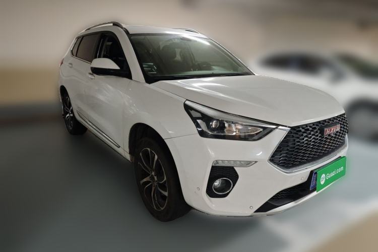 Used Haval H6 Coupe 2018 Red-Label 1.5T Automatic Two-Wheel Drive Ultra-Luxury Model Front Right 45 Deg