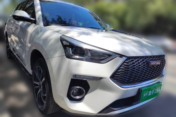 Used Haval H6 Coupe 2018 Red-Label 1.5T Automatic Two-Wheel Drive Ultra-Luxury Model Front Right 45 Deg