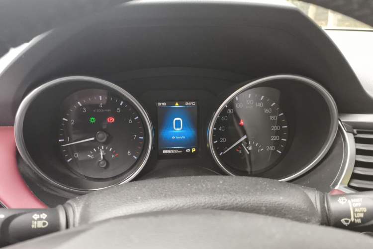 Used Haval H6 Coupe 2018 Red-Label 1.5T Automatic Two-Wheel Drive Ultra-Luxury Model Instrument Cluster