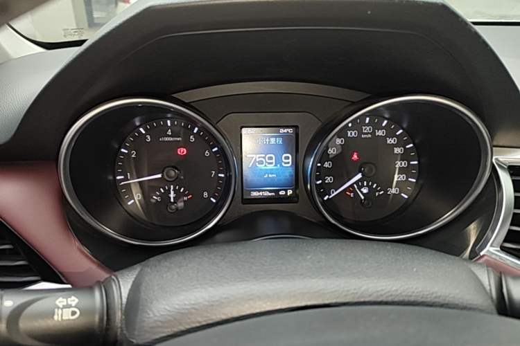 Used Haval H6 Coupe 2018 Red-Label 1.5T Automatic Two-Wheel Drive Ultra-Luxury Model Instrument Cluster