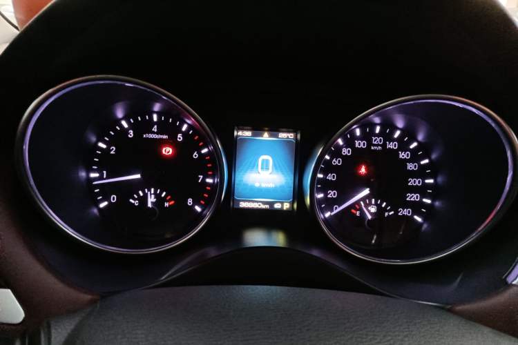 Used Haval H6 Coupe 2018 Red-Label 1.5T Automatic Two-Wheel Drive Luxury Model Instrument Cluster