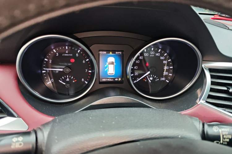 Used Haval H6 Coupe 2018 Red-Label 1.5T Automatic Two-Wheel Drive Ultra-Luxury Model Instrument Cluster