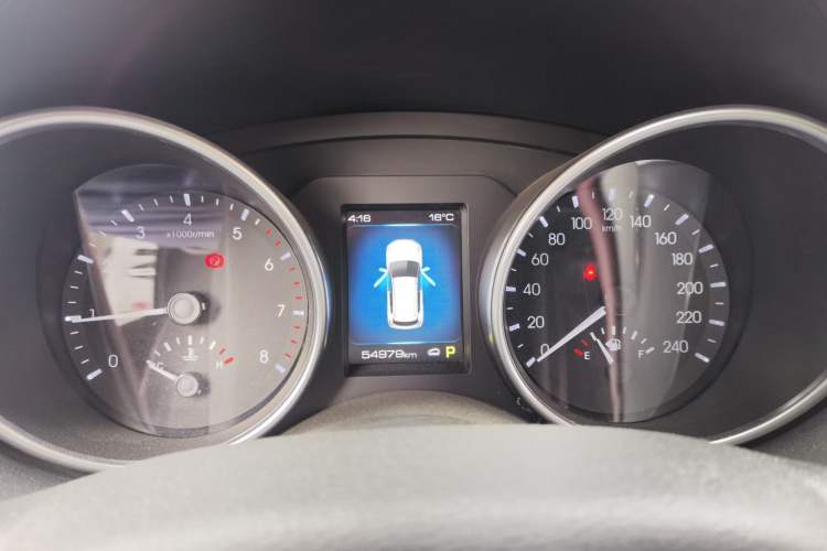 Used Haval H6 Coupe 2018 Red-Label 1.5T Automatic Two-Wheel Drive Ultra-Luxury Model Instrument Cluster