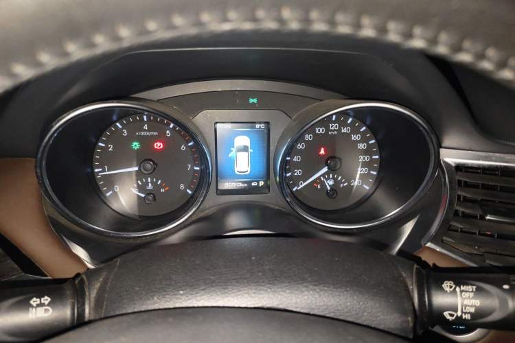 Used Haval H6 Coupe 2018 Red-Label 1.5T Automatic Two-Wheel Drive Ultra-Luxury Model Instrument Cluster
