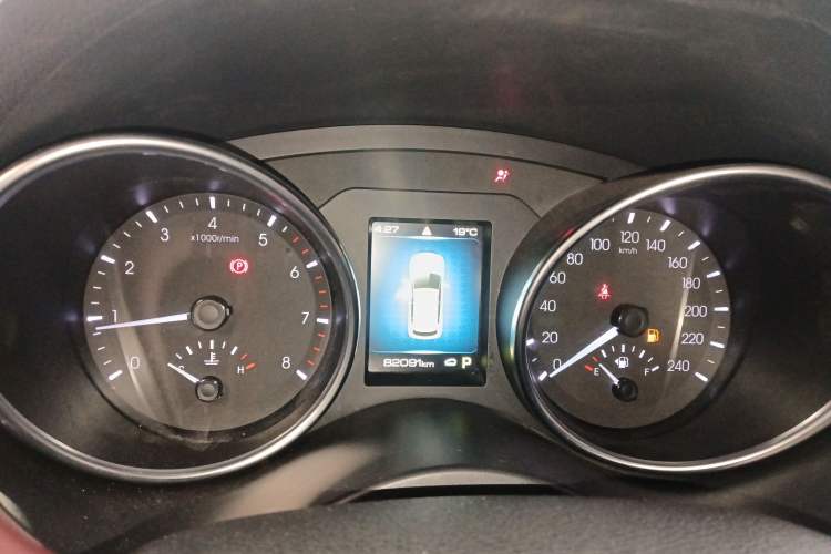 Used Haval H6 Coupe 2018 Red-Label 1.5T Automatic Two-Wheel Drive Ultra-Luxury Model Instrument Cluster