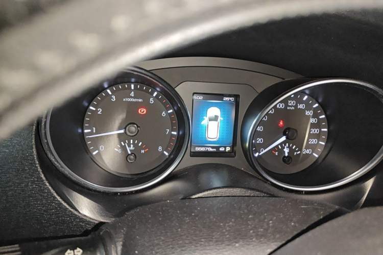 Used Haval H6 Coupe 2018 Blue Label 1.5T Automatic Two-Wheel Drive Ultra-Luxury Model Instrument Cluster
