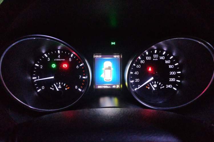 Used Haval H6 Coupe 2018 Red-Label 1.5T Automatic Two-Wheel Drive Ultra-Luxury Model Instrument Cluster