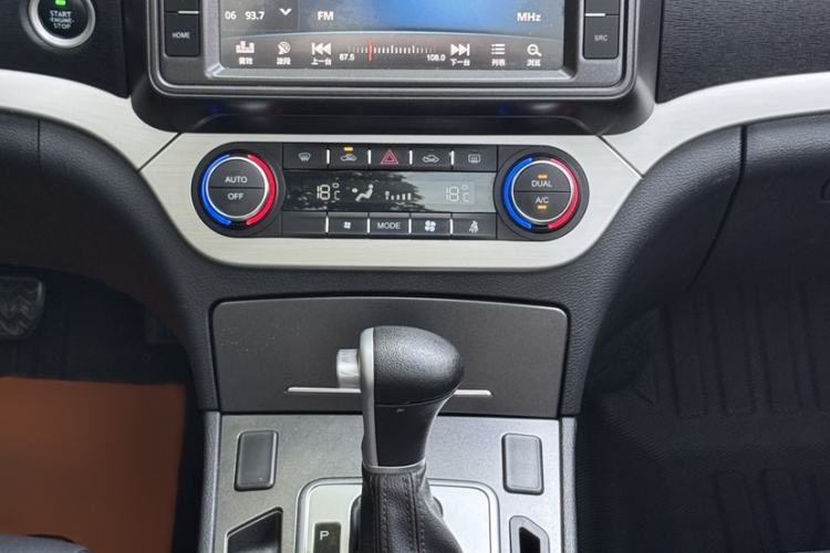 Used Haval H6 Coupe 2018 Blue Label 1.5T Automatic Two-Wheel Drive Ultra-Luxury Model Interior 10