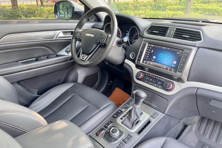 Used Haval H6 Coupe 2018 Blue Label 1.5T Automatic Two-Wheel Drive Ultra-Luxury Model Interior 2