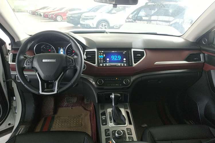 Used Haval H6 Coupe 2018 Red-Label 1.5T Automatic Two-Wheel Drive Ultra-Luxury Model Interior 2