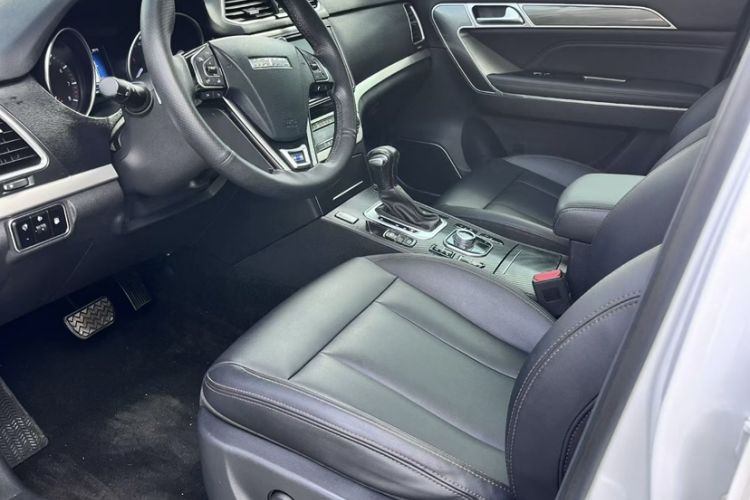 Used Haval H6 Coupe 2018 Blue Label 1.5T Automatic Two-Wheel Drive Ultra-Luxury Model Interior 3