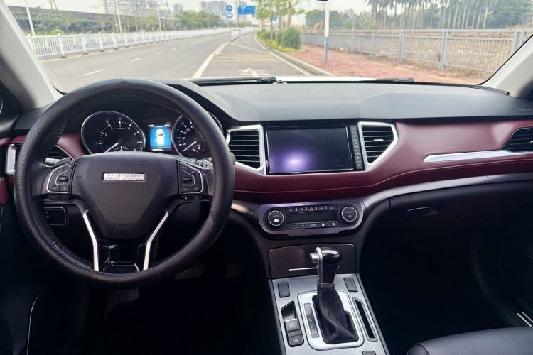 Used Haval H6 Coupe 2018 Red-Label 1.5T Automatic Two-Wheel Drive Luxury Model Interior 3